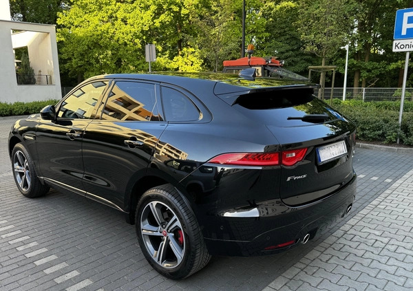 Jaguar F-Pace cena 171000 przebieg: 129500, rok produkcji 2019 z Warszawa małe 326